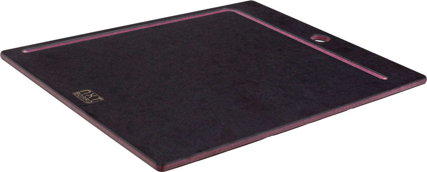 NXT Board Cutting Board black/pink with juice groove – Side view