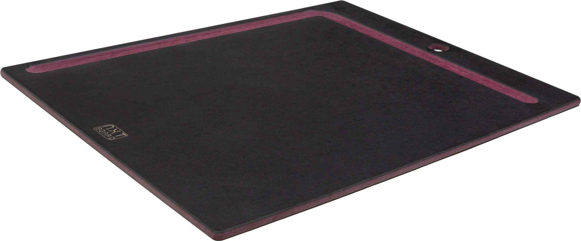 NXT Board Cutting Board black/pink with juice groove – Close-up of juice groove